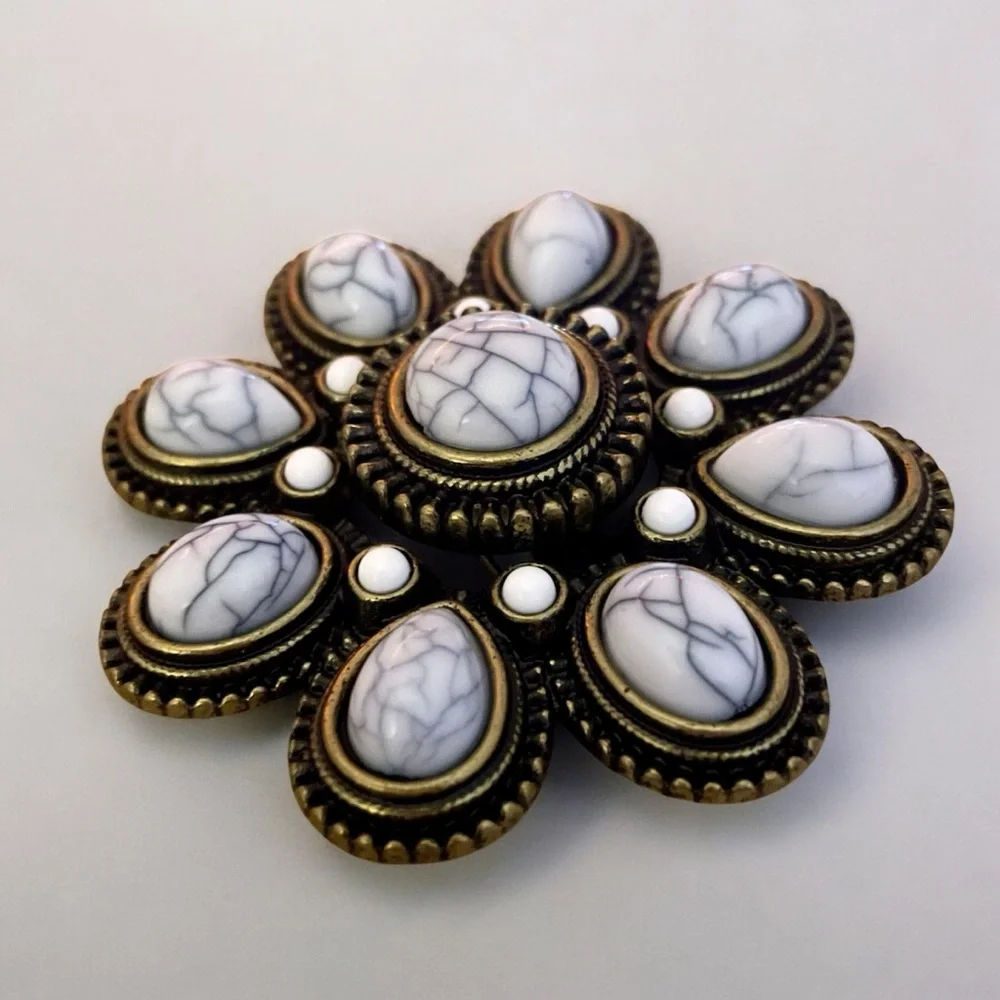 Premier Designs Floral Brooch/Pendant with White Marbled Cabochons